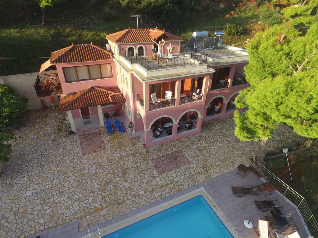 Villa Eora Keri Exterior photo
