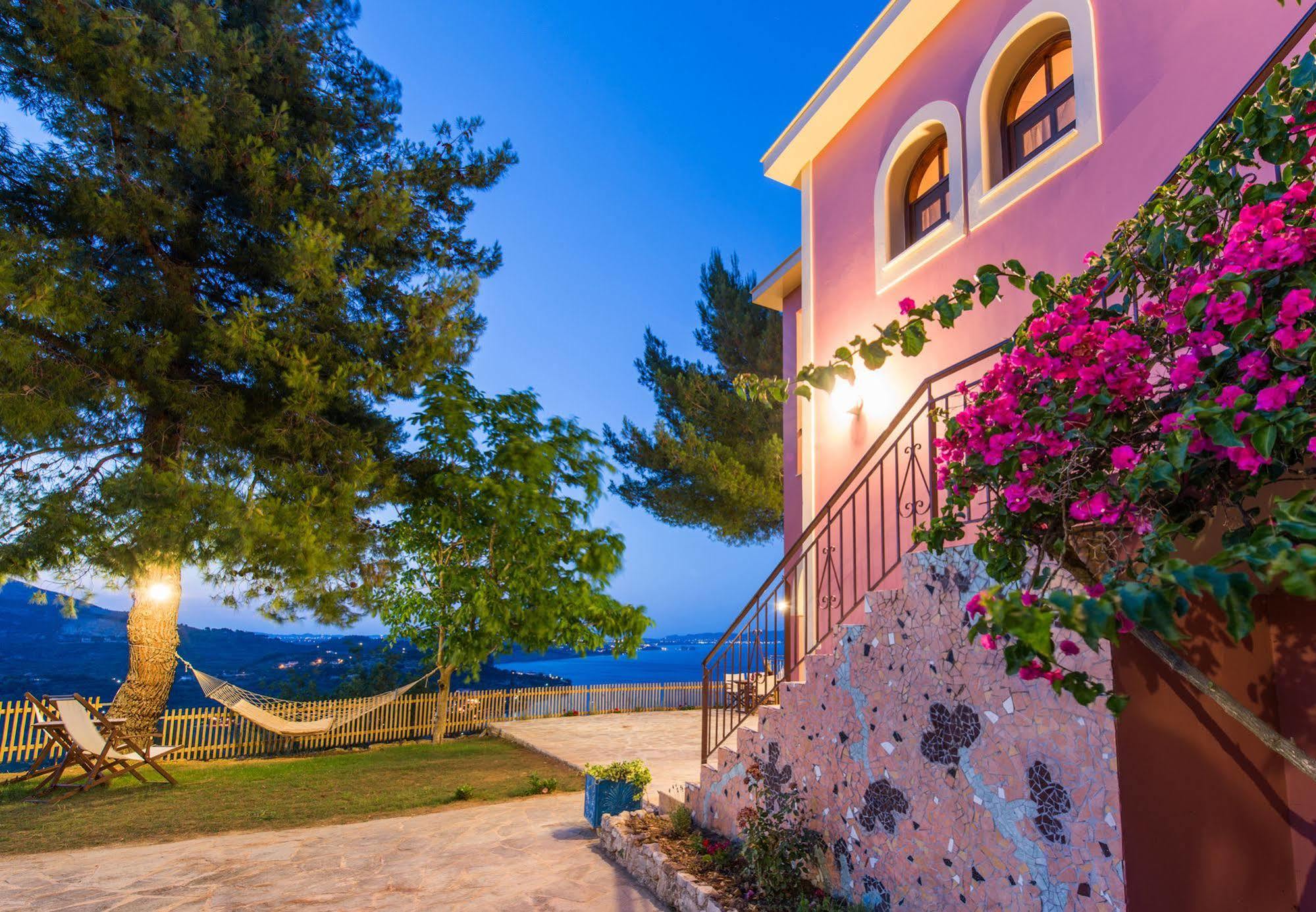 Villa Eora Keri Exterior photo