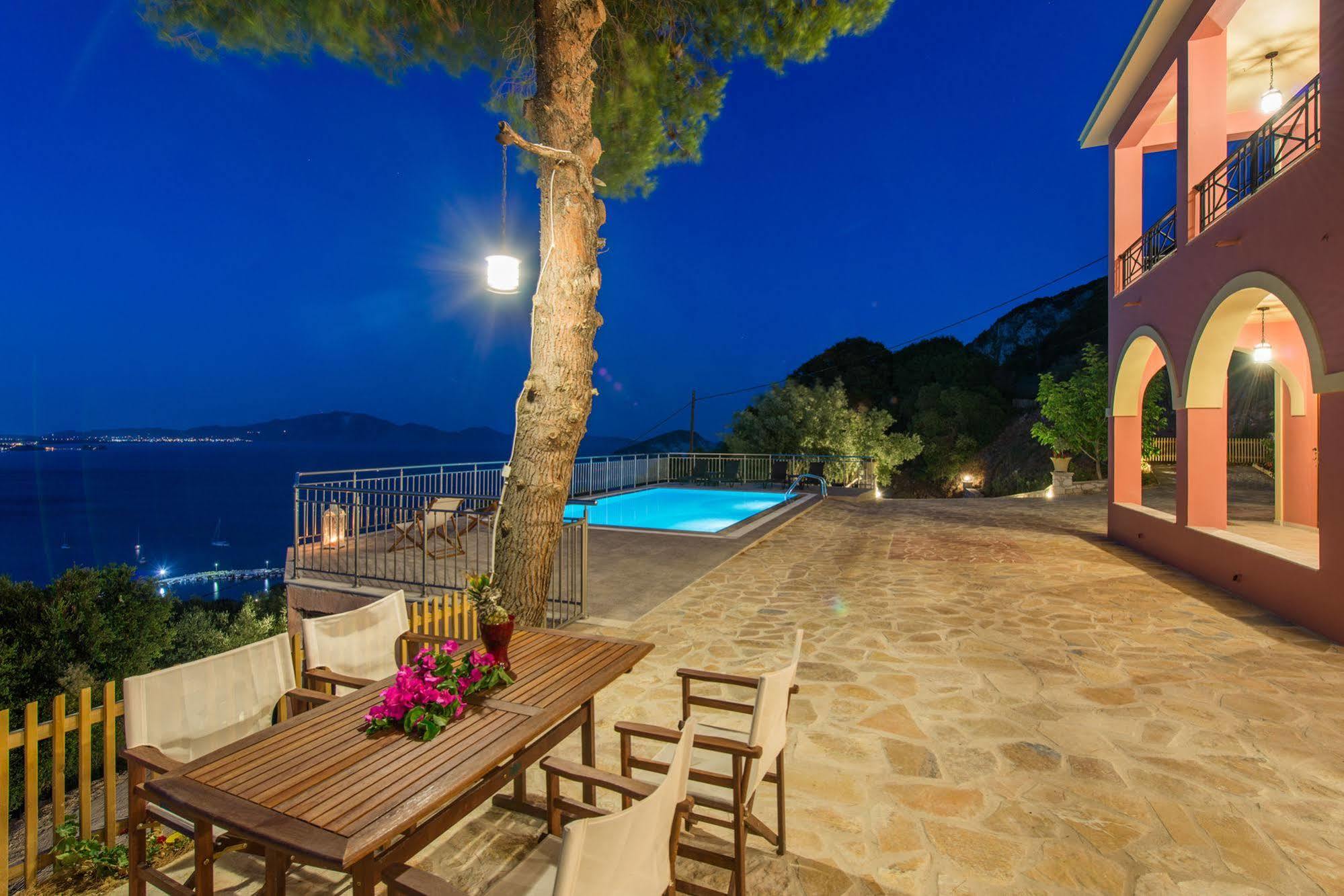 Villa Eora Keri Exterior photo